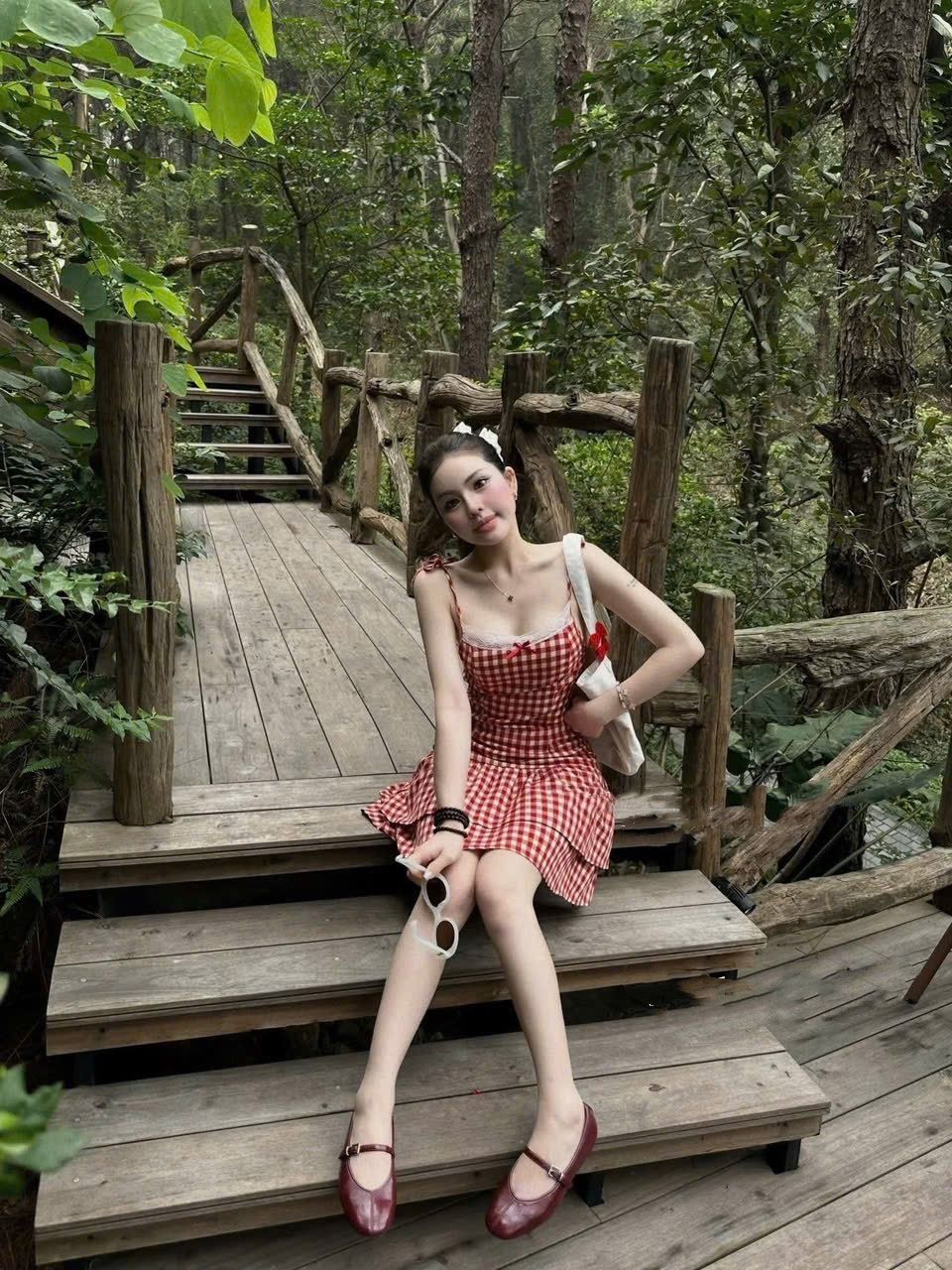  Đầm 2 dây phối kẻ caro viền ren ngực phối nơ xinh xỉu - ĐỎ - H3 