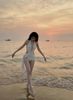 Set bikini liền thân đi biển sexy kèm tag và khăn - TRẮNG - T26