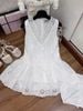 Váy babydoll cổ v sát nách chất ren hoa siêu xinh - T94