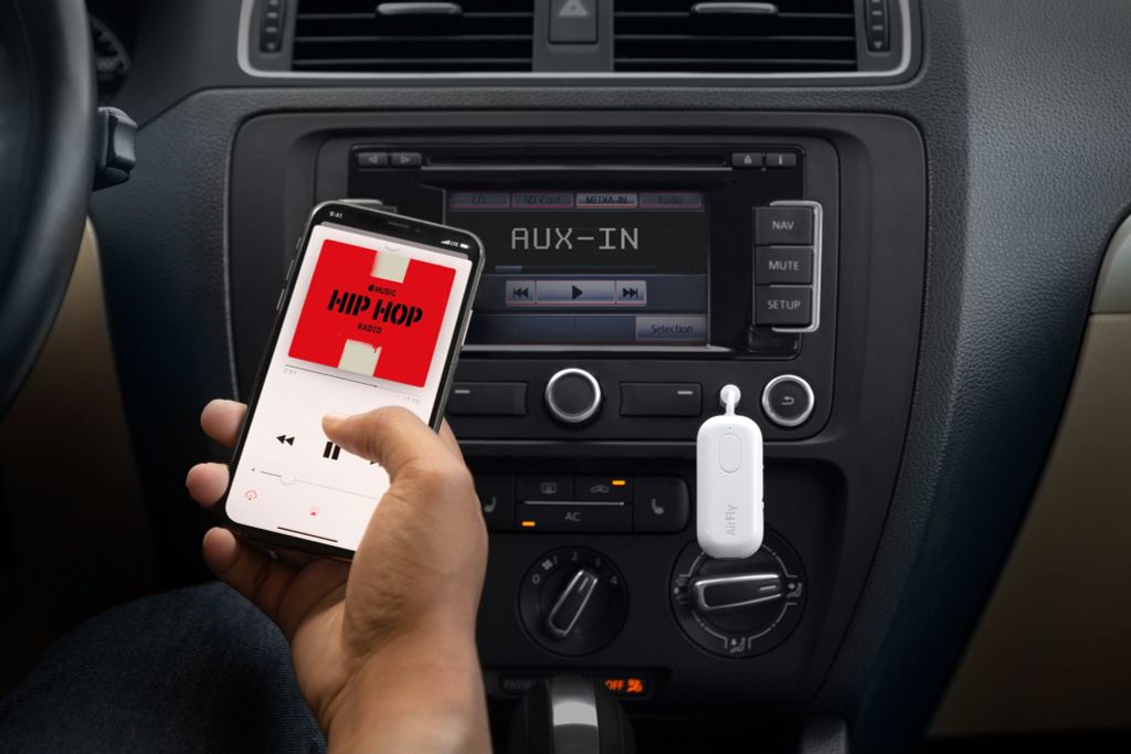 Thiết bị phát Bluetooth cho tai nghe Twelve South AirFly Pro (Deluxe)