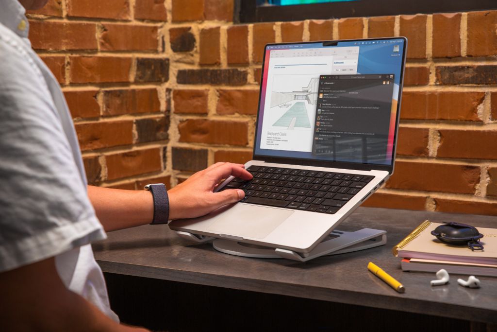 Giá đỡ LapTop Twelve South Curve Flex