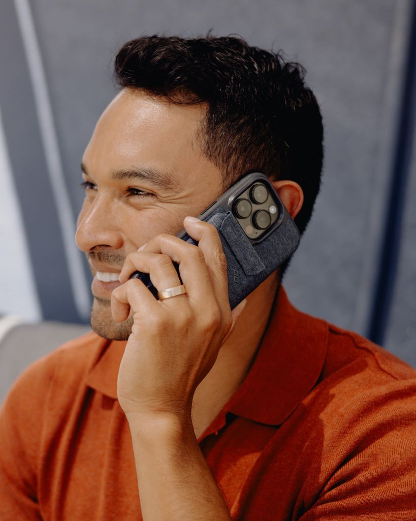 Ví gắn ốp lưng Peak Design Wallet Slim