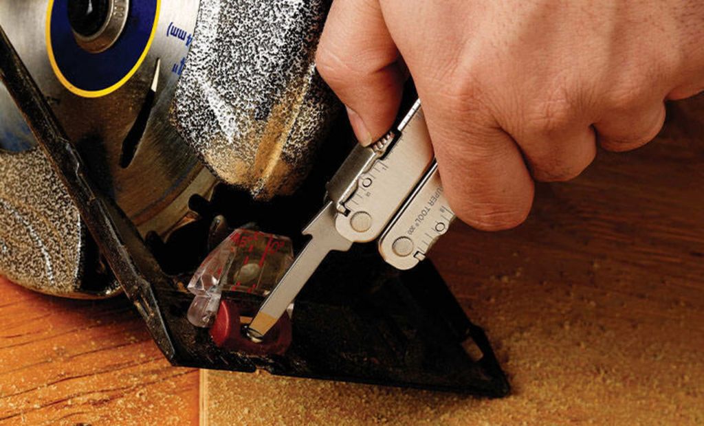 Dụng cụ đa năng Leatherman Super Tool 300
