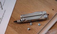 Dụng cụ đa năng Leatherman 2H Wave+