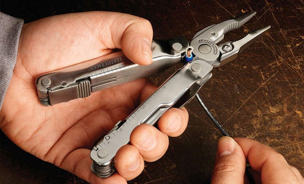 Dụng cụ đa năng Leatherman Super Tool 300