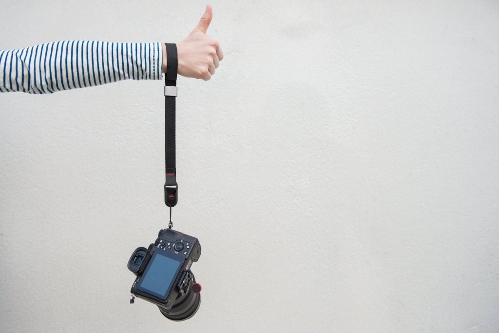 Dây deo máy ảnh Peak Design Cuff