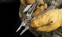 Dụng cụ đa năng Leatherman Super Tool 300