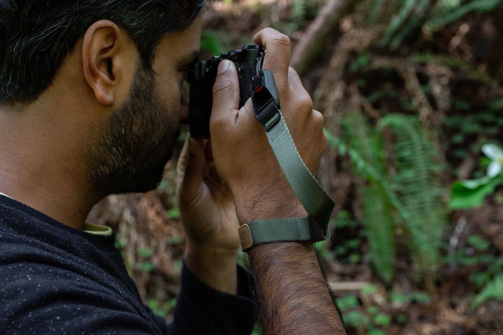 Dây deo máy ảnh Peak Design Cuff