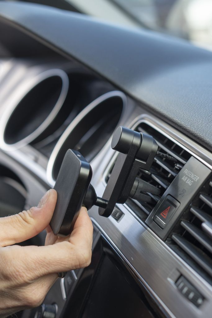 Ngàm Peak Design Vent Mount Version 2