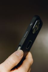 Ốp lưng Peak Design Everyday Clarino Case cho iPhone 16 Pro/Pro Max