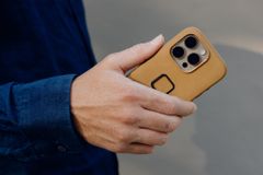 Ốp lưng Peak Design Everyday Clarino Case cho iPhone 16 Pro/Pro Max