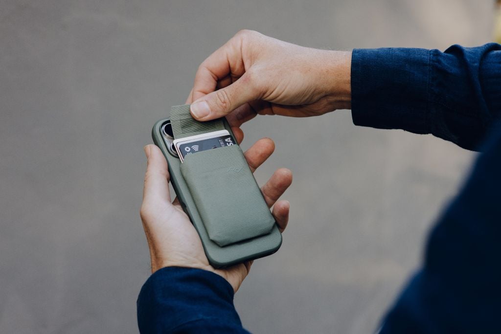 Ốp lưng Peak Design Everyday Case cho iPhone 16 (Plus/Pro/Pro Max)