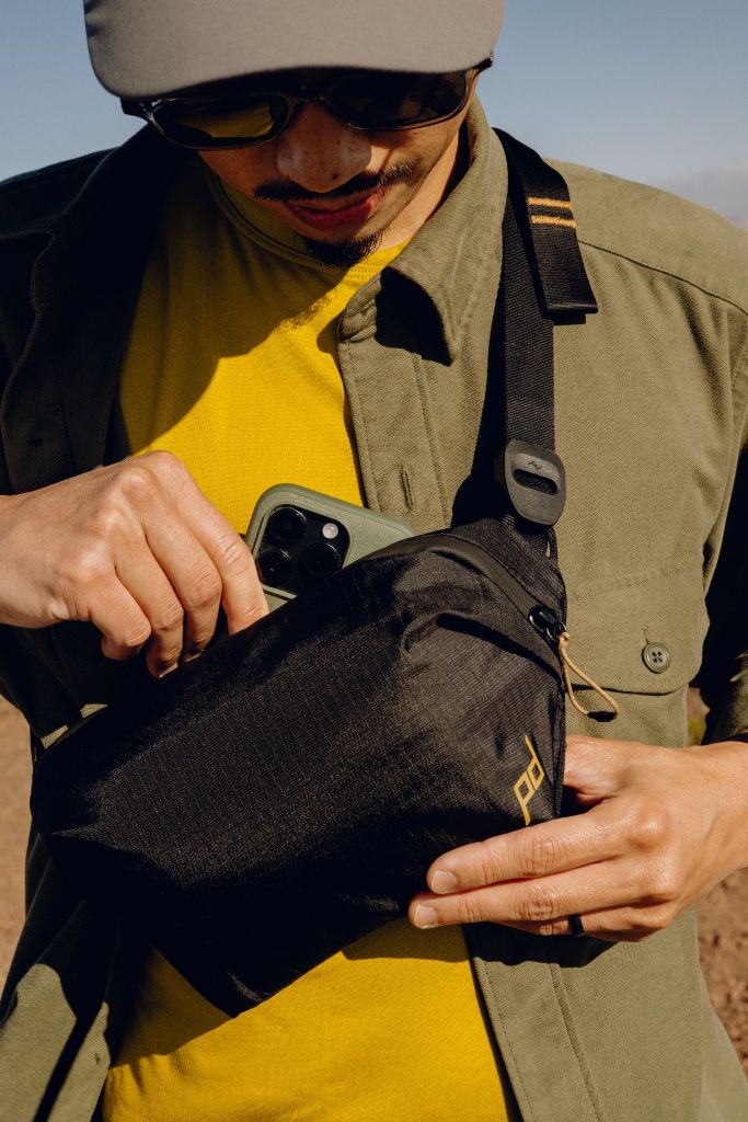 Túi Peak Design Outdoor Sling 2L