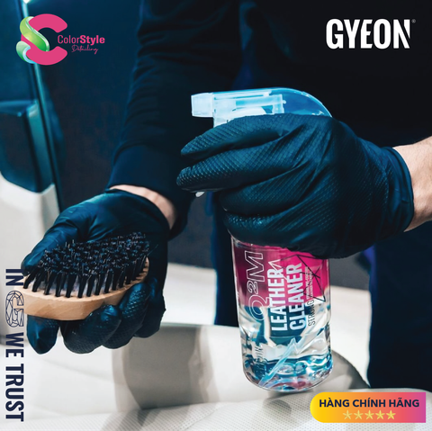  Bàn chải làm sạch đồ da với lông ngựa mềm mại GYEON Q²M LeatherBrush 