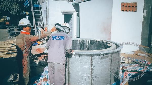  DT00028 Gia công chế tạo, lắp đặt buồng đốt ống khói nhà máy xi măng INSEE 
