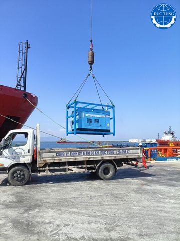 Dịch vụ thương mại