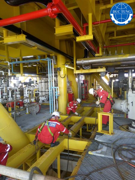  DT00014 Maintenance and anti-corrosion for Hai Su Trang and Hai Su Den rigs 