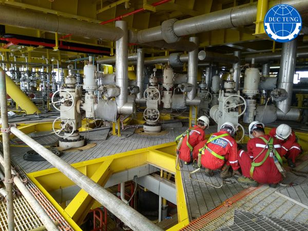  DT00014 Maintenance and anti-corrosion for Hai Su Trang and Hai Su Den rigs 