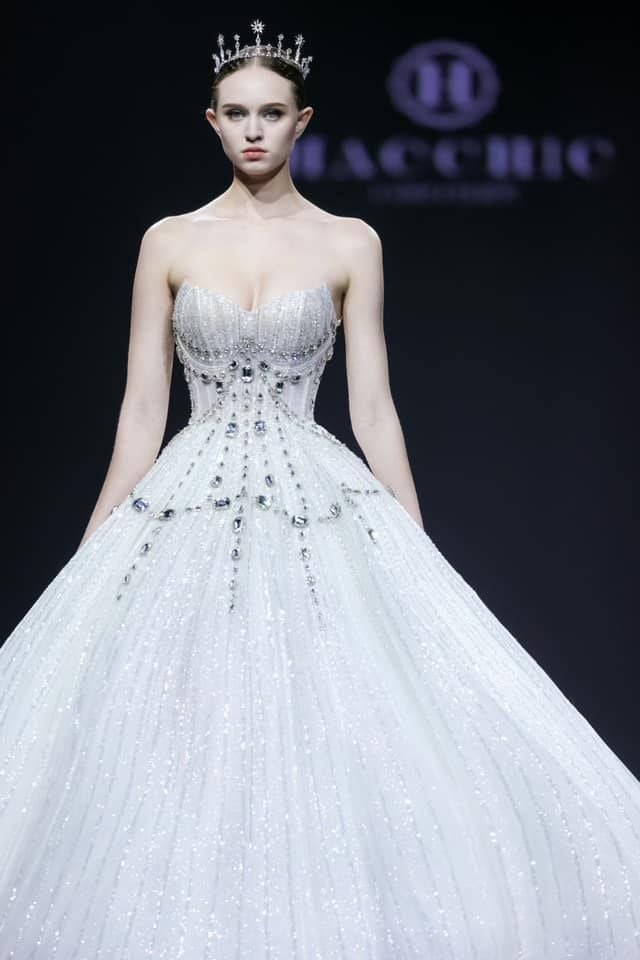 HC HAUTED COUTURE FWD01