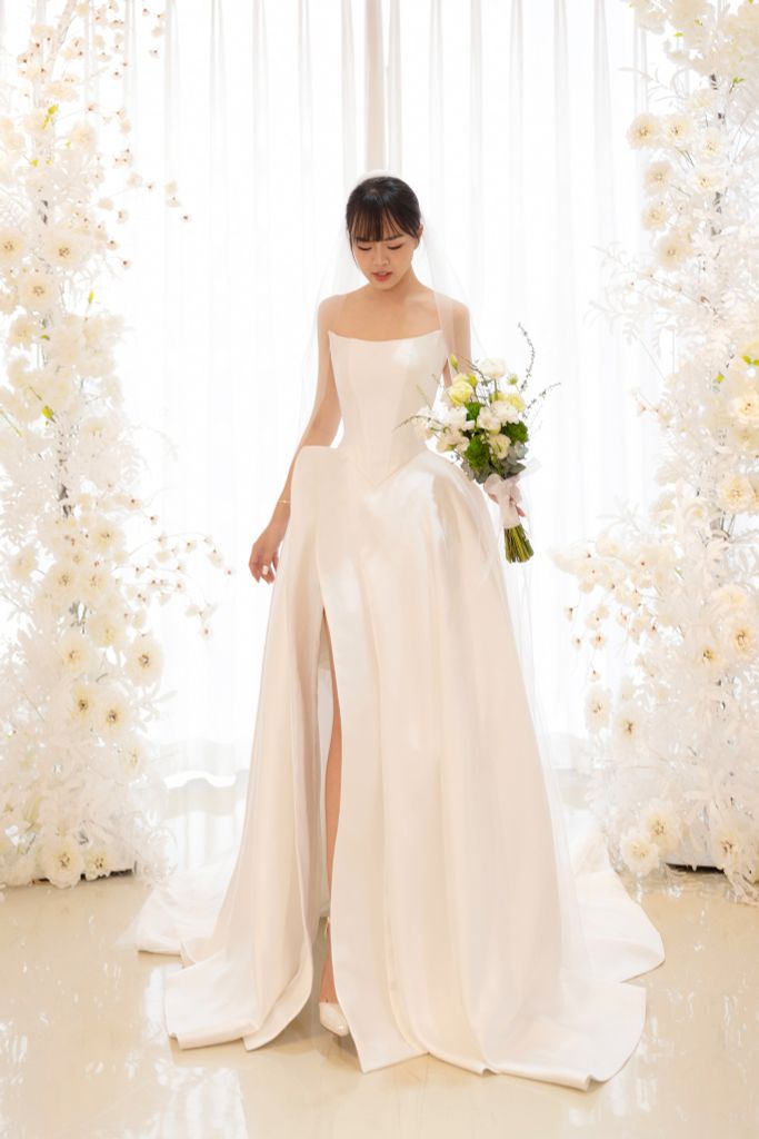 COUTURE BRIDE LOOK 17