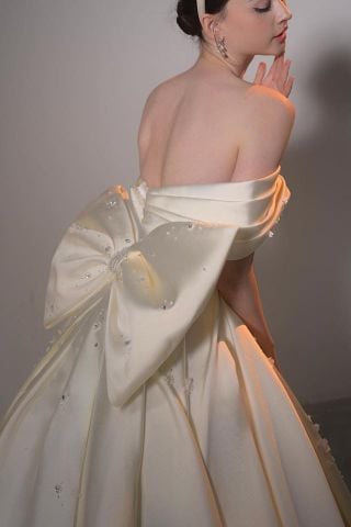 COUTURE BRIDE LOOK 16