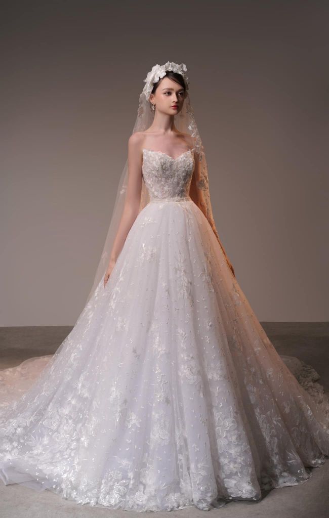 COUTURE BRIDE LOOK 19