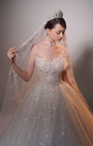COUTURE BRIDE LOOK 23