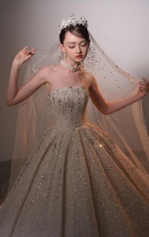 COUTURE BRIDE LOOK 4