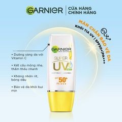 Kem Chống Nắng Garnier Bright Complete Vitamin C Super UV Matte 15ml