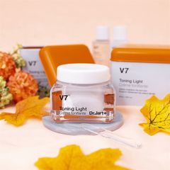 Kem Dưỡng Làm Sáng Da, Mờ Thâm Nám Dr.Jart+ V7 Toning Light