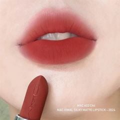 Son bóng MAC Cosmetics Lipglass Lipstick