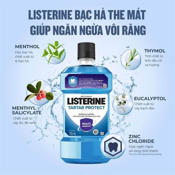 Nước súc miệng Listerine Tartar Protect giúp ngăn ngừa mảng bám 500ml