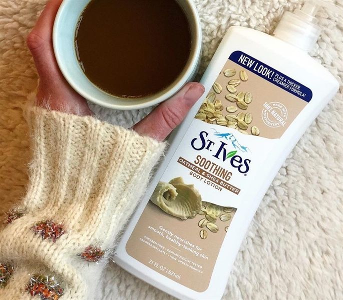 Sữa Dưỡng Thể St.Ives Nourish & Soothe Body Lotion 621ml