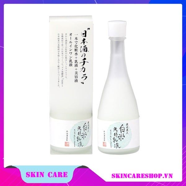 Nước Hoa Hồng Kuramoto Bijin Sake Lotion 120ml