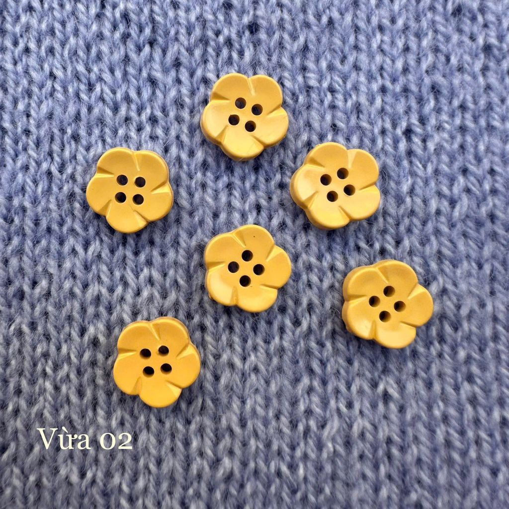 Gói 6 cúc áo 1.4cm, hình hoa, nhiều màu - Chou.ihandmade