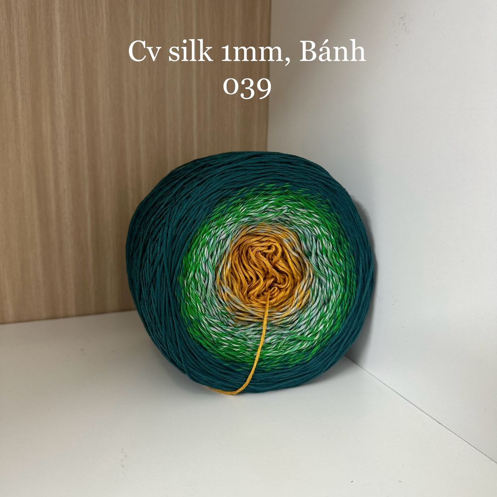 Cầu vồng sợi Silk, cỡ 1.0mm, 300g, dòng bánh, đan móc áo, váy, khăn