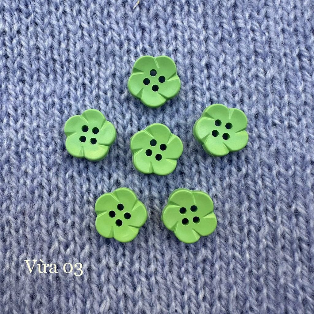 Gói 6 cúc áo 1.4cm, hình hoa, nhiều màu - Chou.ihandmade
