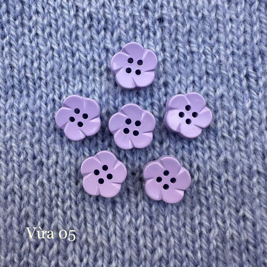 Gói 6 cúc áo 1.4cm, hình hoa, nhiều màu - Chou.ihandmade