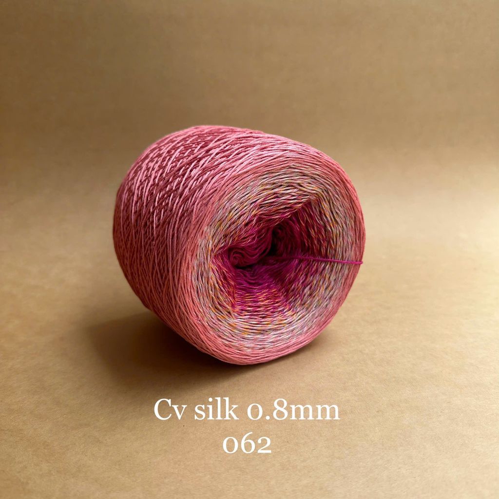Cầu vồng Silk 0.8mm, 300g, dòng bánh, Chouihandmade, đan móc áo, váy, khăn