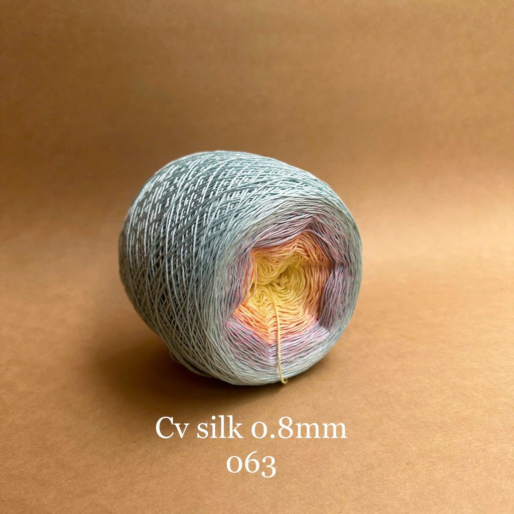 Cầu vồng Silk 0.8mm, 300g, dòng bánh, Chouihandmade, đan móc áo, váy, khăn