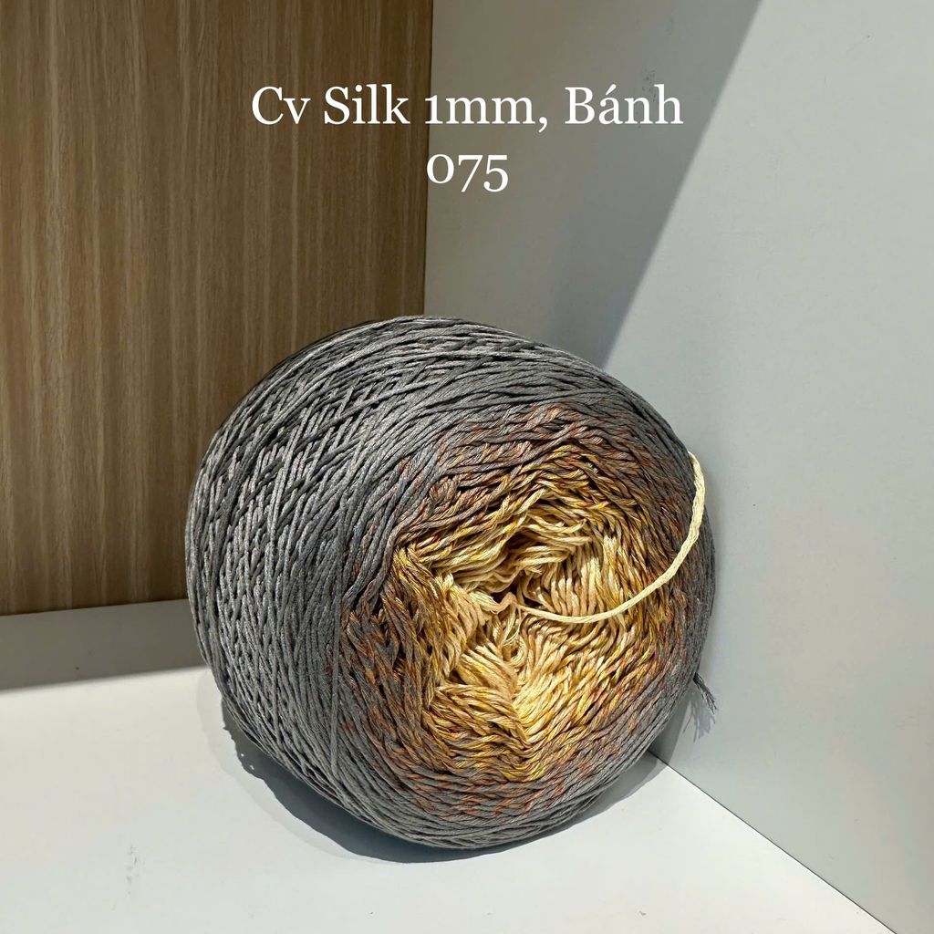 Cầu vồng sợi Silk, cỡ 1.0mm, 300g, dòng bánh, đan móc áo, váy, khăn