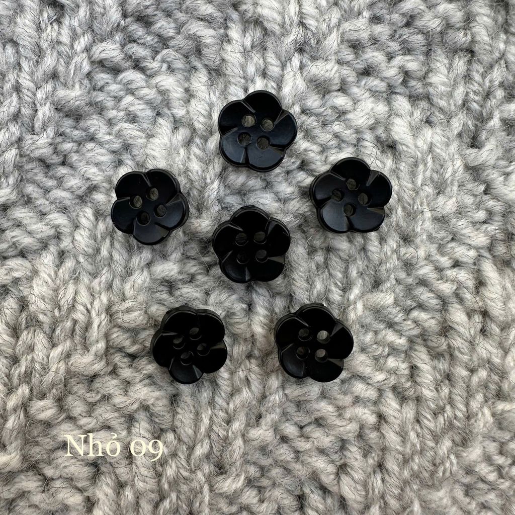 Gói 6 cúc áo 1cm, hình hoa, nhiều màu - Chou.ihandmade