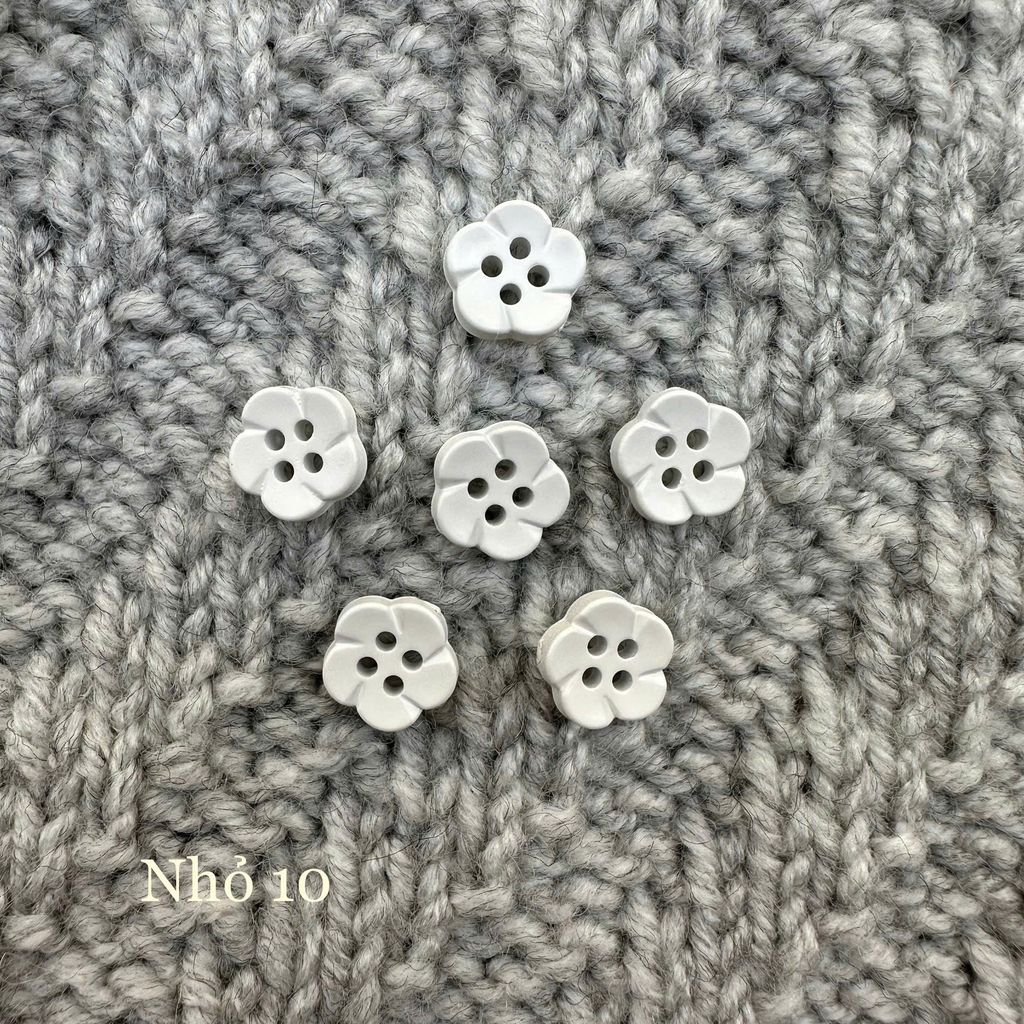 Gói 6 cúc áo 1cm, hình hoa, nhiều màu - Chou.ihandmade