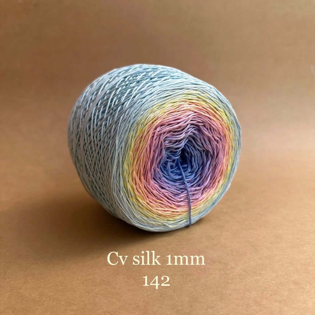 Cầu vồng sợi Silk, cỡ 1.0mm, 300g, dòng bánh, đan móc áo, váy, khăn