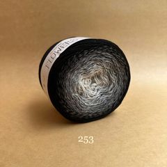 Len cầu vồng cotton Flowers - Yarnart - 250g dài 1000m (Bảng màu từ 250-300)