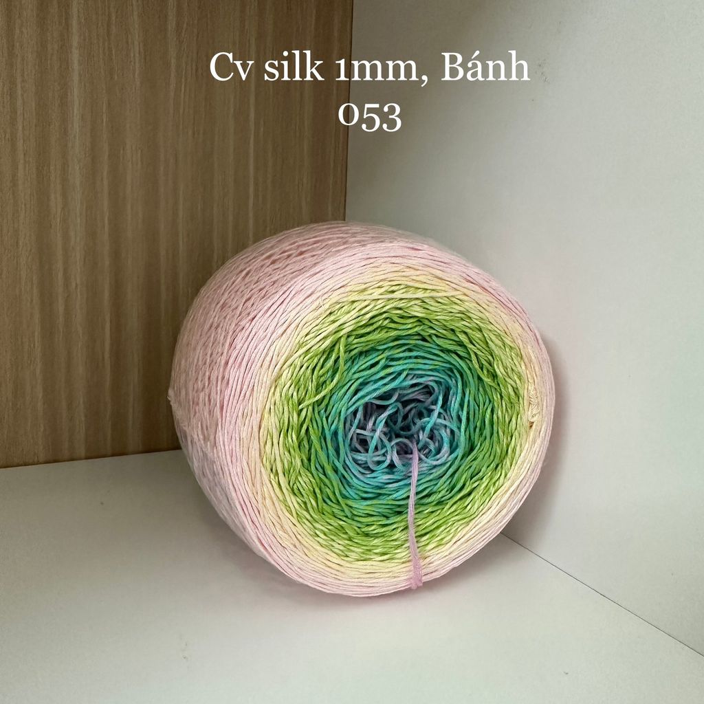 Cầu vồng sợi Silk, cỡ 1.0mm, 300g, dòng bánh, đan móc áo, váy, khăn