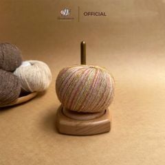 Giá đỡ gỗ hình vuông một trục, đế 9x9cm, đế xoay 8.5cm và cao 16cm