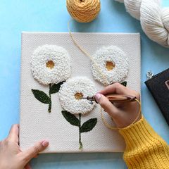 Set 2 khung vải hình vuông 25x25cm nhập khẩu từ Knitpro