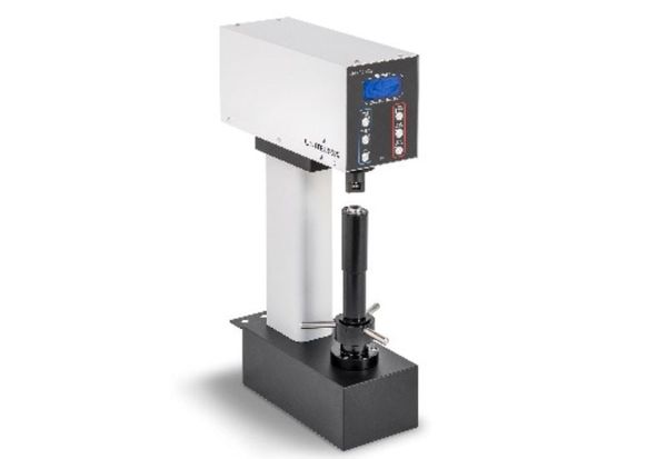  Thiết bị đo độ cứng Rockwell 