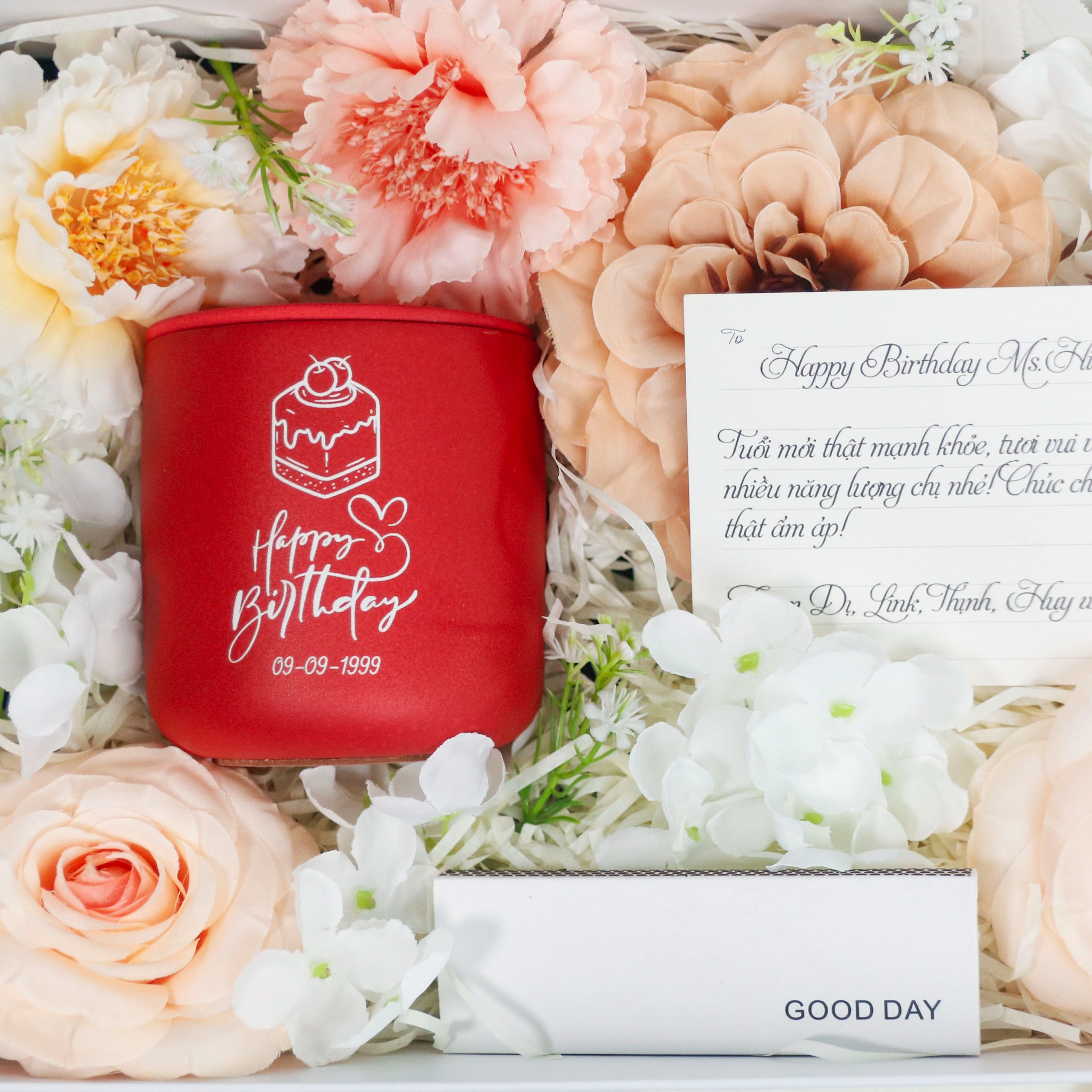 Set quà nến thơm & hoa lụa 200g